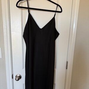 Gianni Bini Harper Satin V-Neck Sleeveless Slip Midi Dress - Black